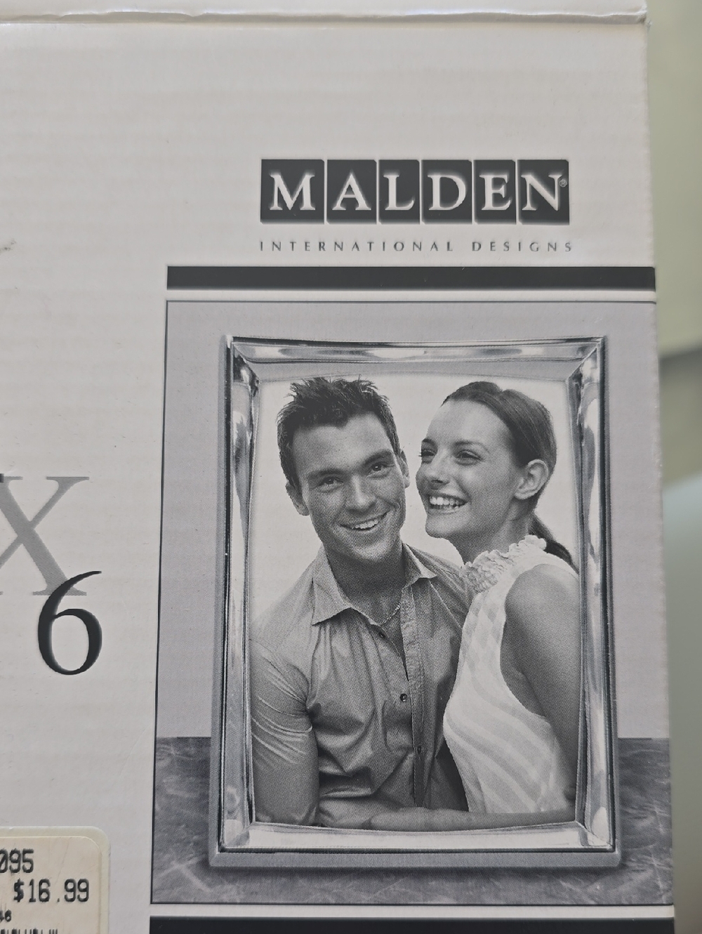 Malden Elegant Silver Photo Frame - Holds 4x6 Photos - Picture 3 of 4